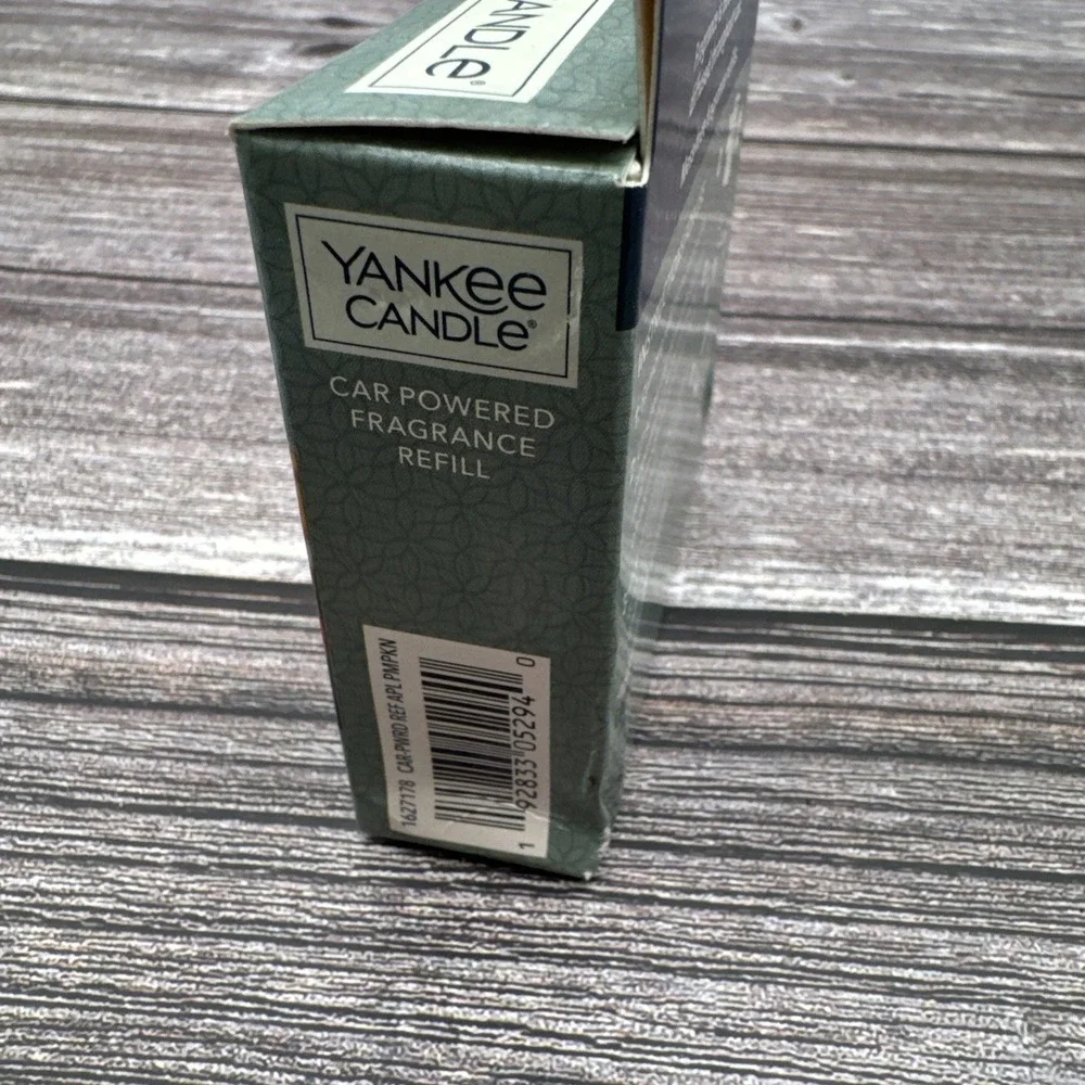NEW YANKEE CANDLE CAR POWERED FRAGRANCE REFILL APPLE PUMPKIN SCENT